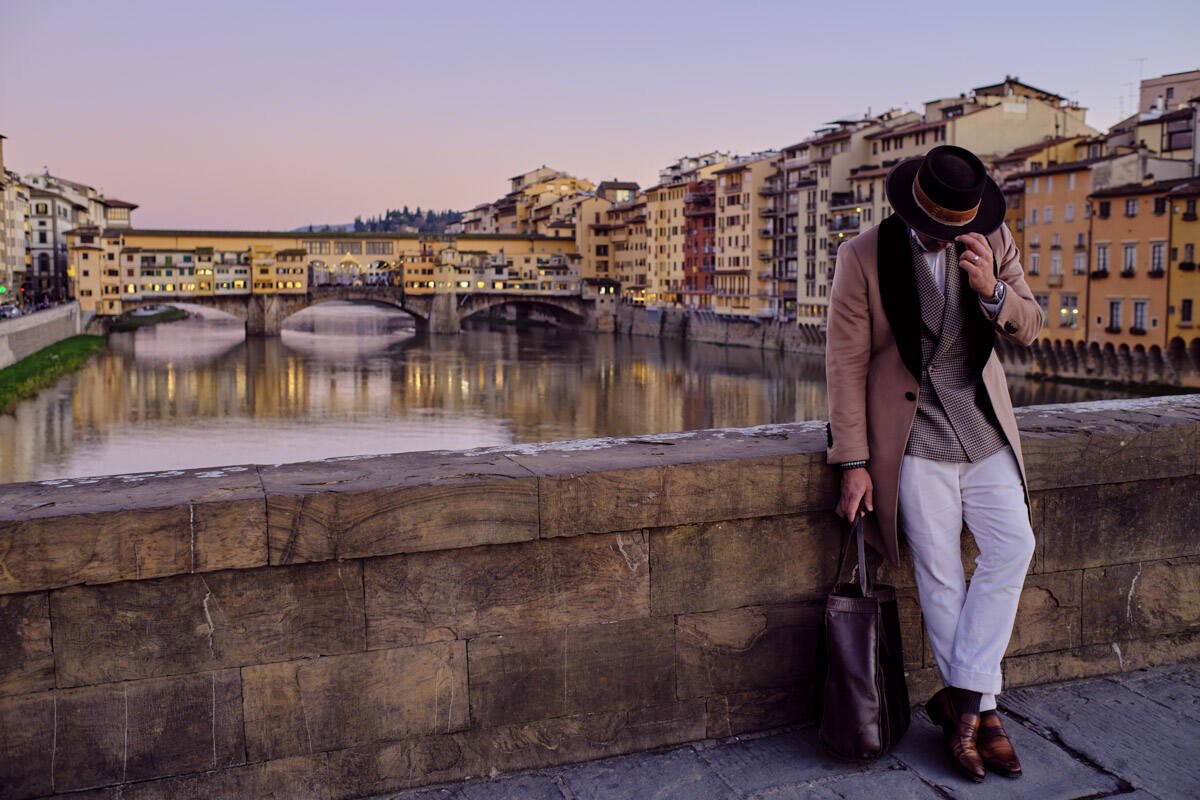Jason Sarai photographer in the streets of Florence attending the 103 Pitti Immagine Uomo