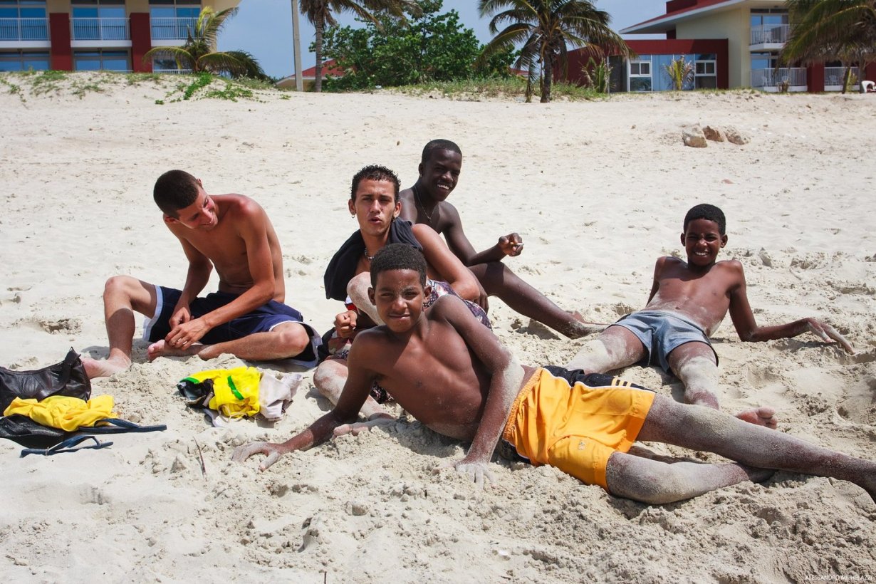 Photos-Of-Cuba-Alessandro-Michelazzi-4