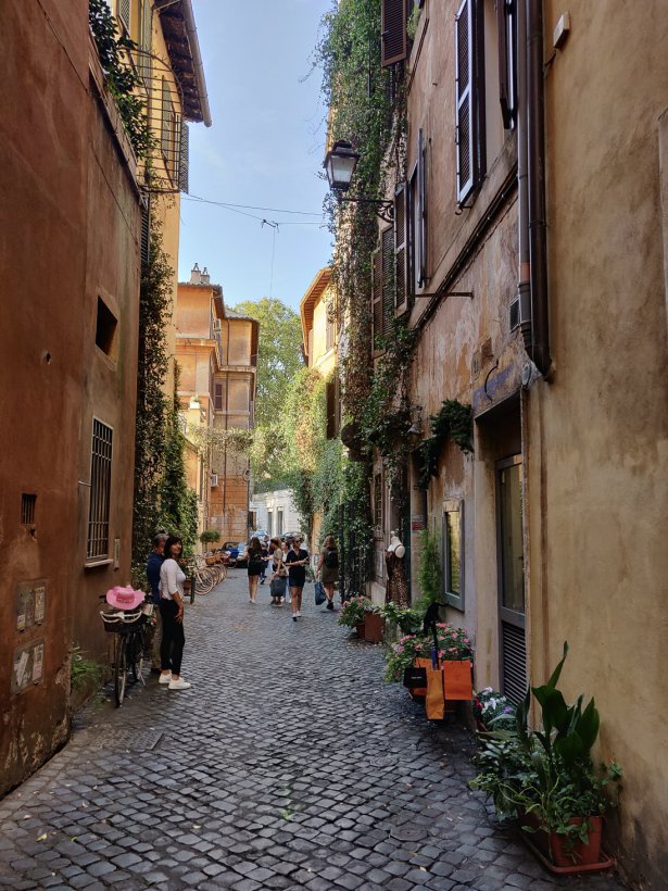 OnePlus-6T-Streets-Photography-in-Rome-5