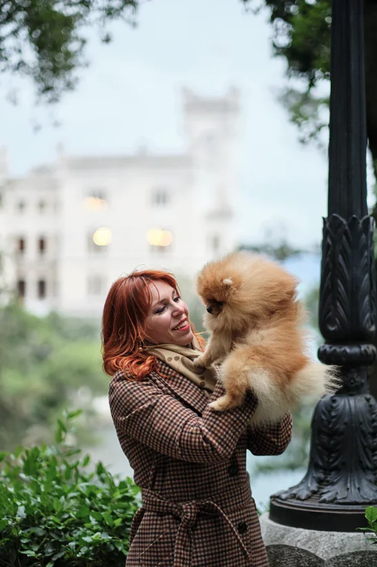 Portrait Photography session with Pomeranian dog shot in Trieste
