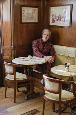 Massimo photographed for Hockerty at Cafè Gilli in Florence | Digital photo | Fujifilm File