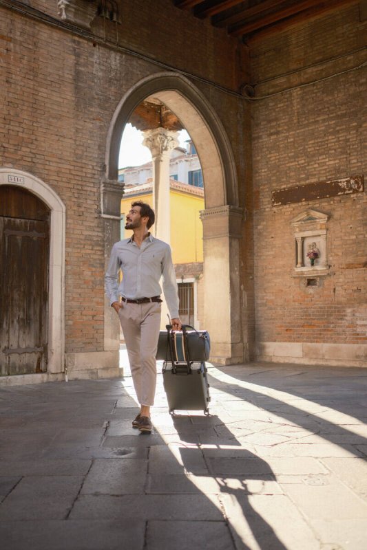 Lifestyle Shooting in Venice, Italy for Vonto Bags
