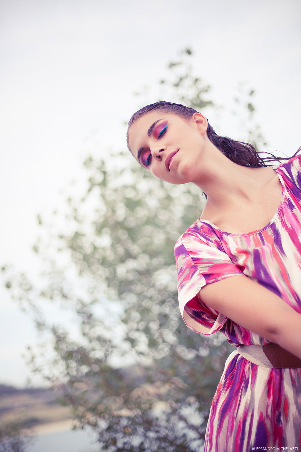 Fashion and portrait photo session at Bilancino Lake, Tuscany