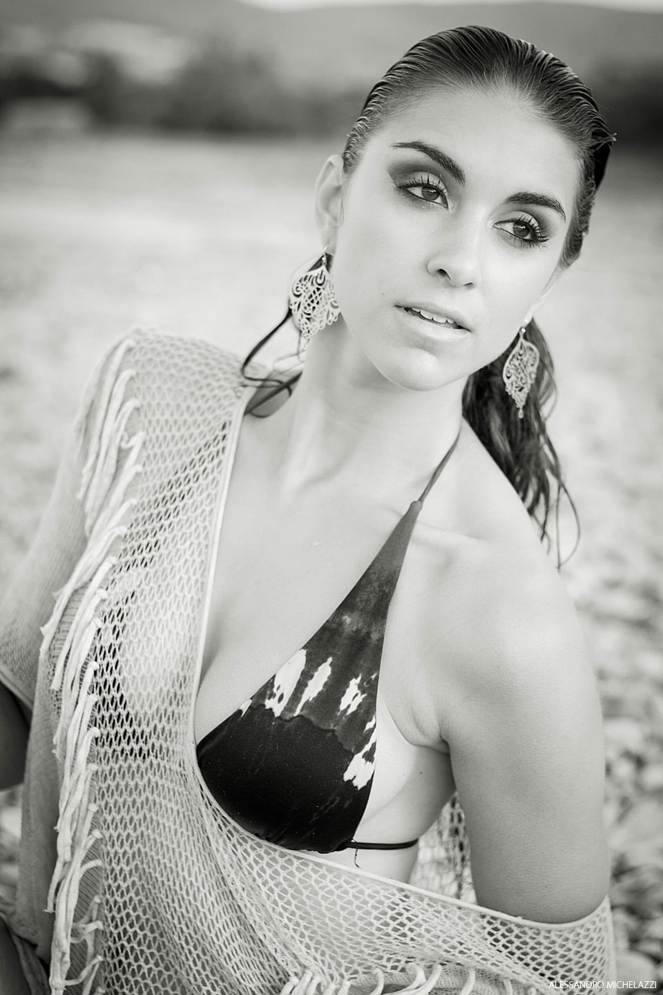 Fashion and portrait photo session at Bilancino Lake, Tuscany