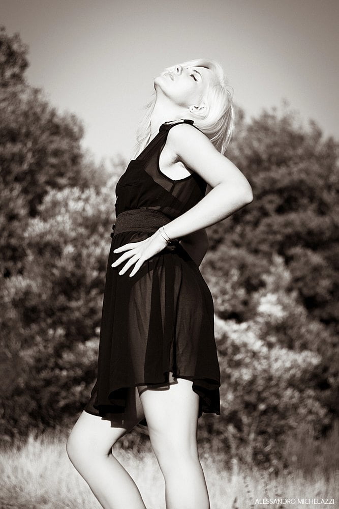 Portrait and photo set in Chianti, Tuscany using Pentax vintage lens