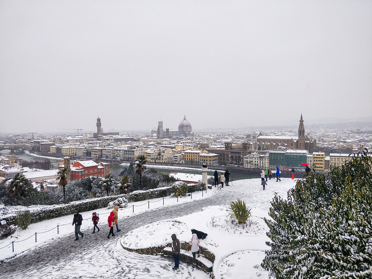 Florence under the snow photo reportage with OnePlus 5t