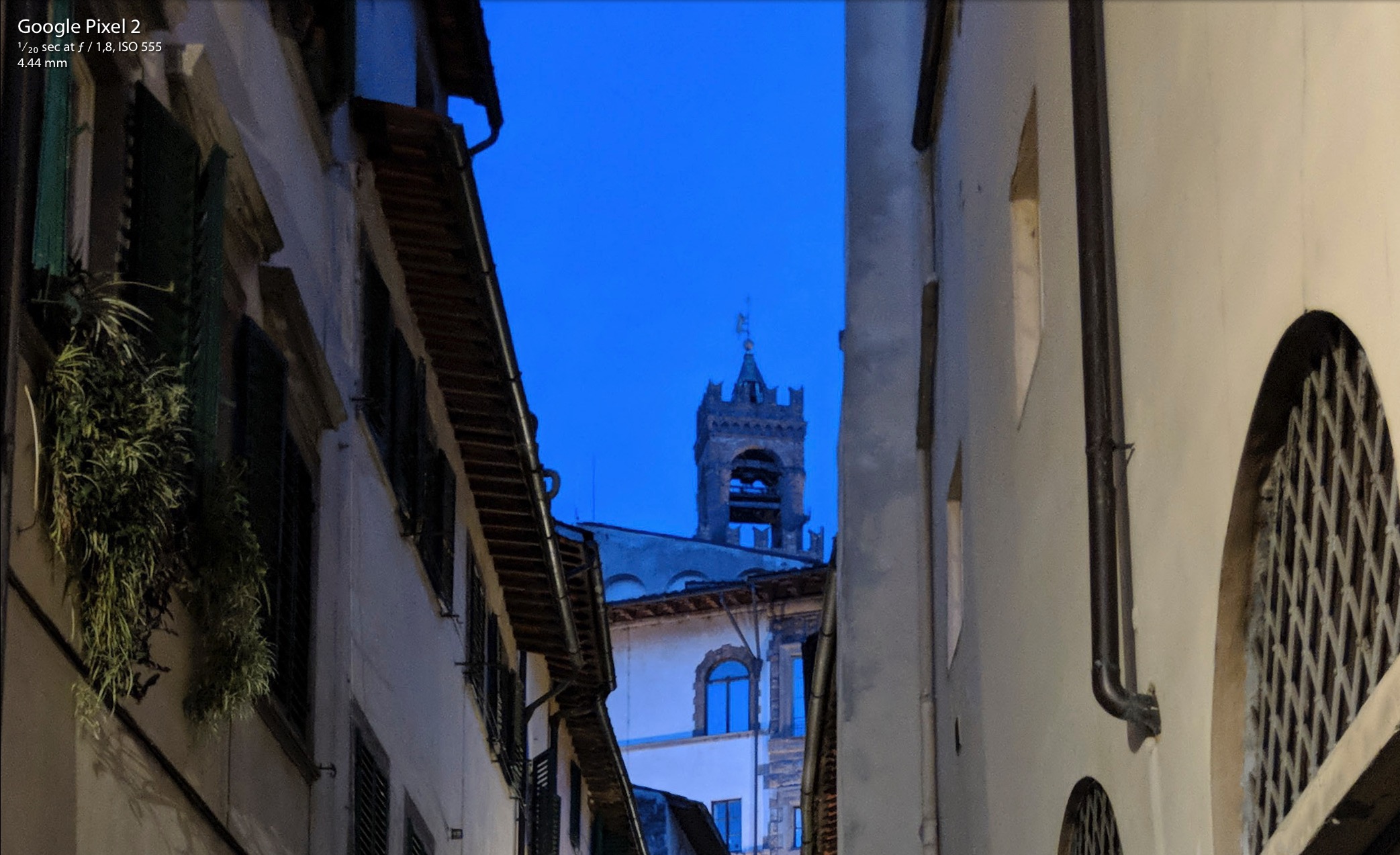 Google Pixel 2 Low Light Photography Detail Google Pixel 2 Low Light Photography Detail