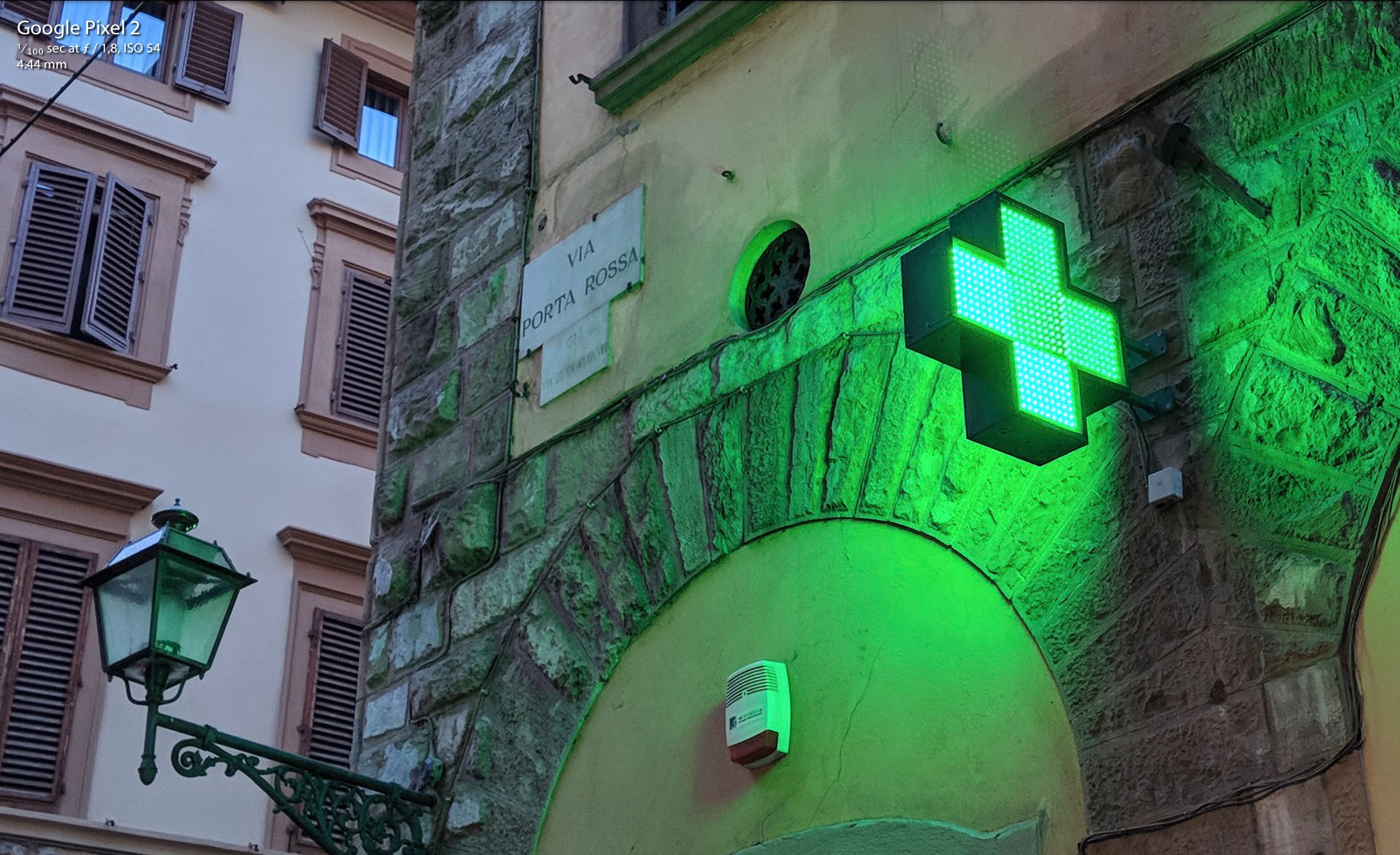 Google Pixel 2 Low Light Photography Detail Google Pixel 2 Low Light Photography Detail