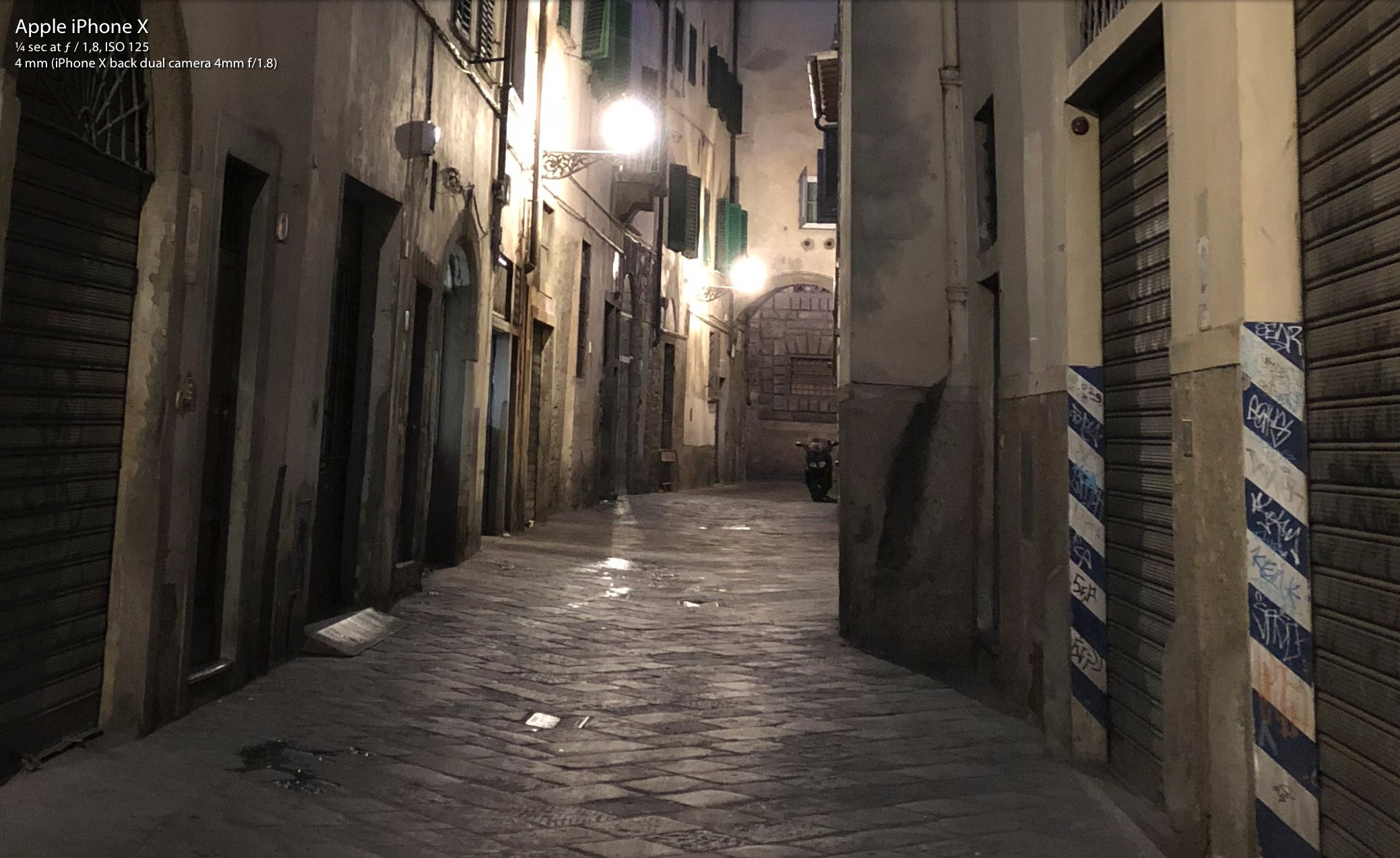 iPhone X Low Light Photography Detail iPhone X Low Light Photography Detail